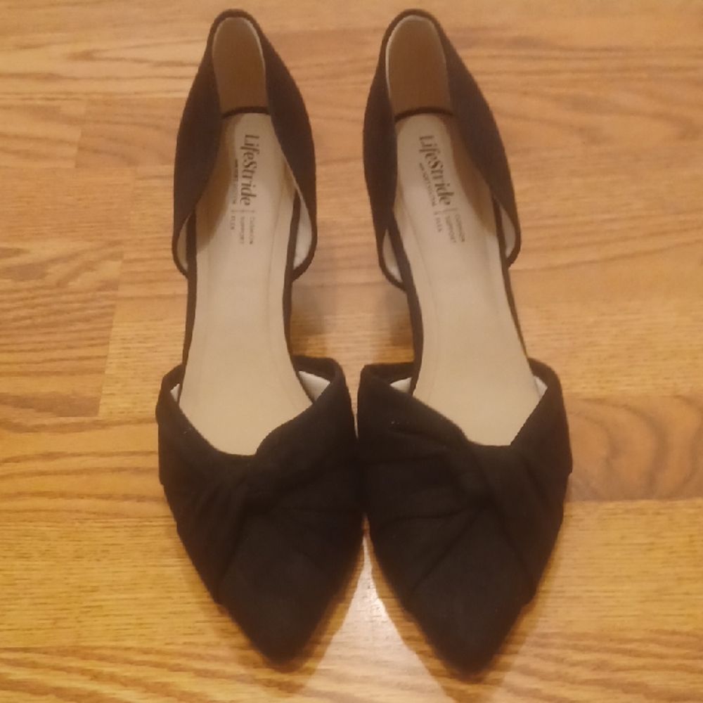 Brand New! Life Stride Elegant Black Pointed Heels